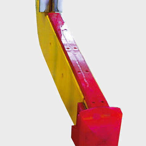 Synthetic prong support