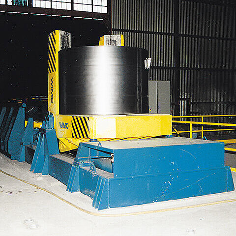 Coil tilting and transport system Coil tilting and transport system