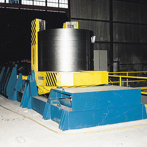 Coil-Kipp- und Transportanlage