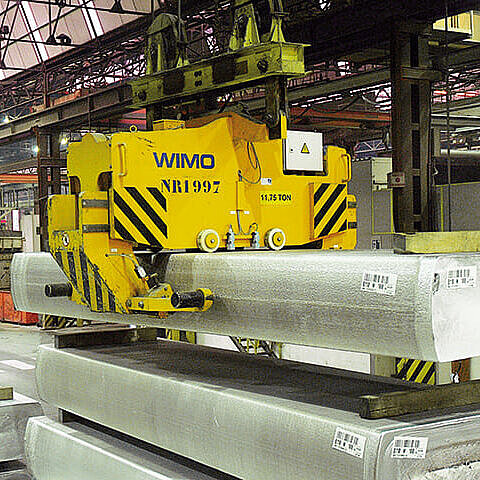 Brammenzange mit elektromechanischem Spindelantrieb