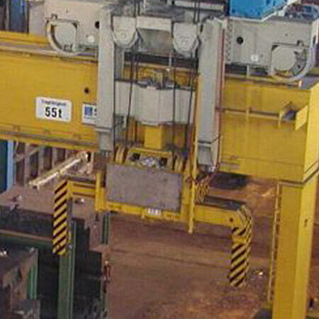 Telescopic tong for forging tolls Telescopic tong for forging tolls