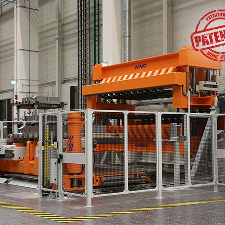 Wendeeinrichtung mit Beladewagen für automatisches 180°-Wenden