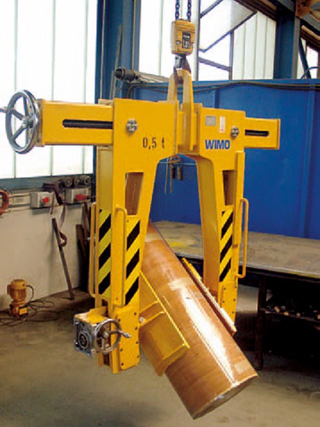 Papierrollenzange mit lastabhängiger Klemmkraftverstärkung Papierrollenzange mit lastabhängiger Klemmkraftverstärkung