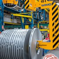 [Translate to English:] Coilhaken mit verstellbarer Zinkenauflage