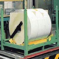 [Translate to English:] Zusammenklappbarer Coilbehälter