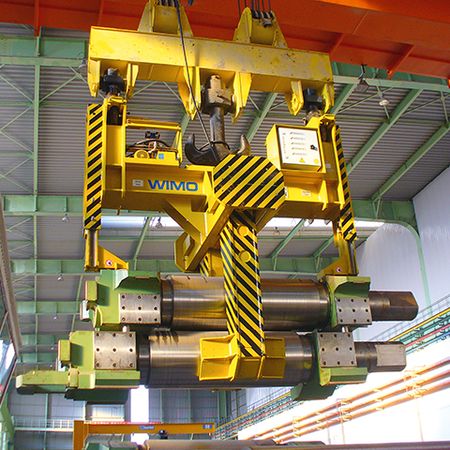 Work-roll tong for gripping roll surface Work-roll tong for gripping roll surface