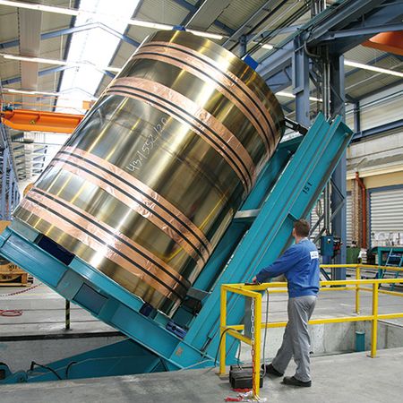 Coilwendeeinrichtung, hydraulisch angetrieben, Wendebereich 90°