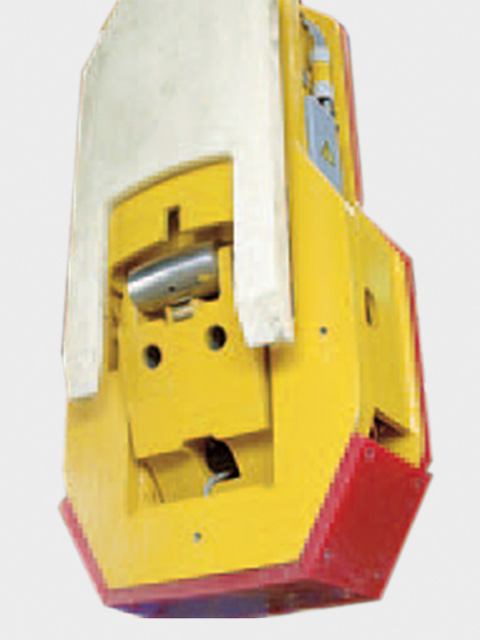 Bottom protector made of synthetic material